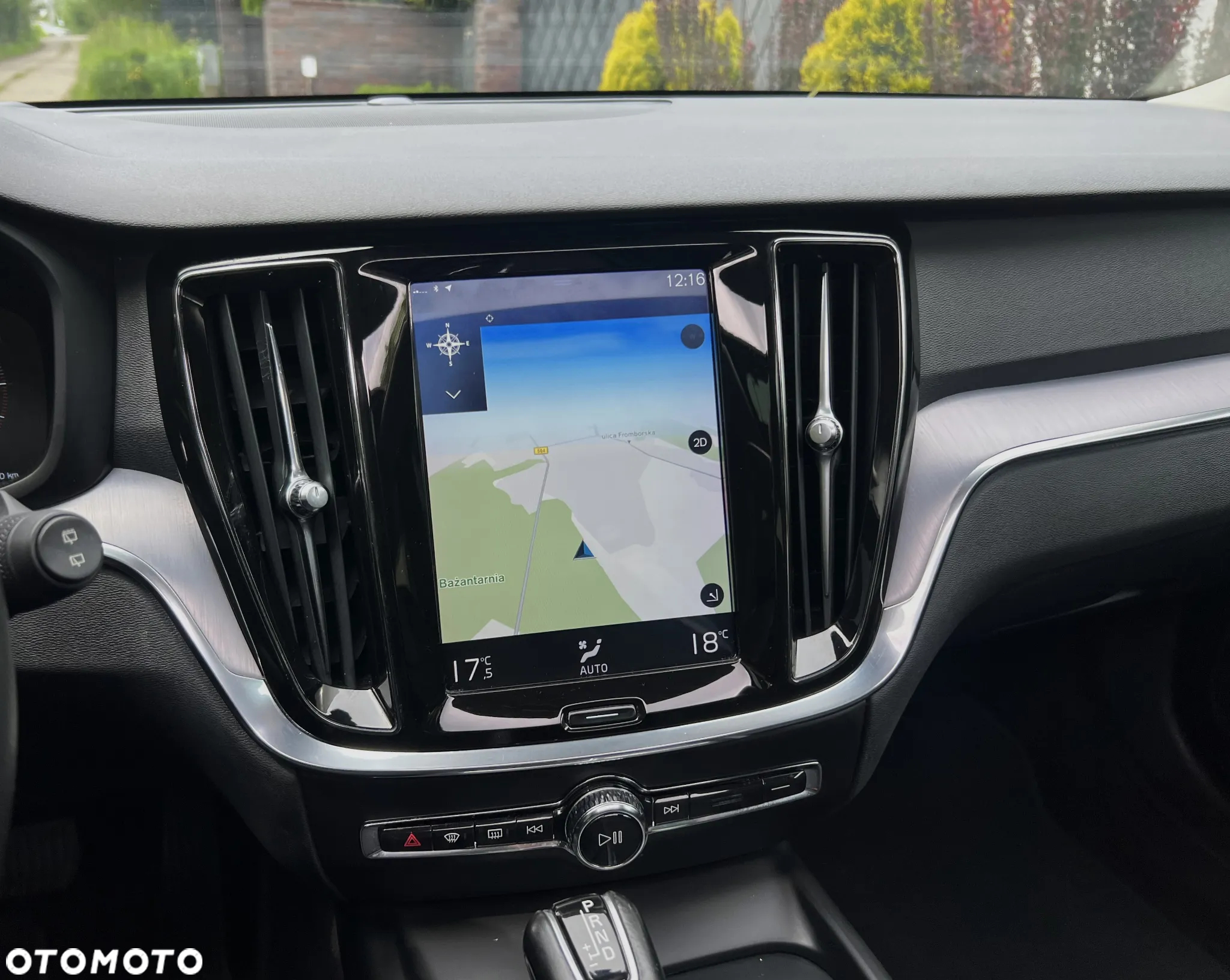 Volvo V60 D3 Momentum Pro - 18