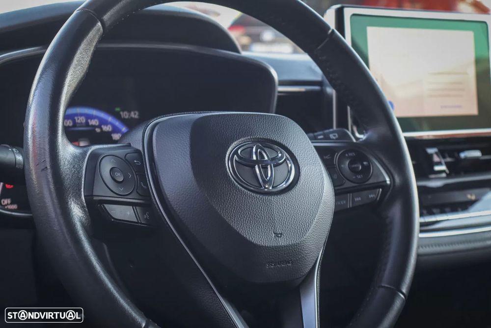 Toyota Corolla 1.8 Hybrid Exclusive - 11