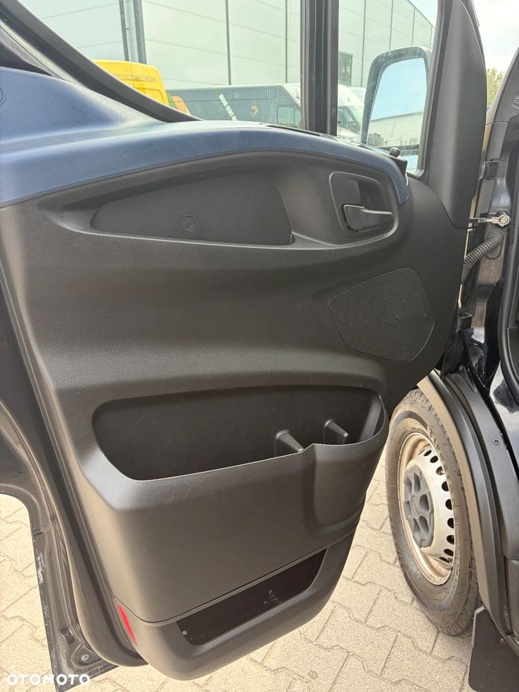 Iveco DAILY 35S18 - 15