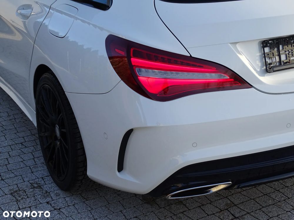 Mercedes-Benz CLA 200 7G-DCT AMG Line - 8