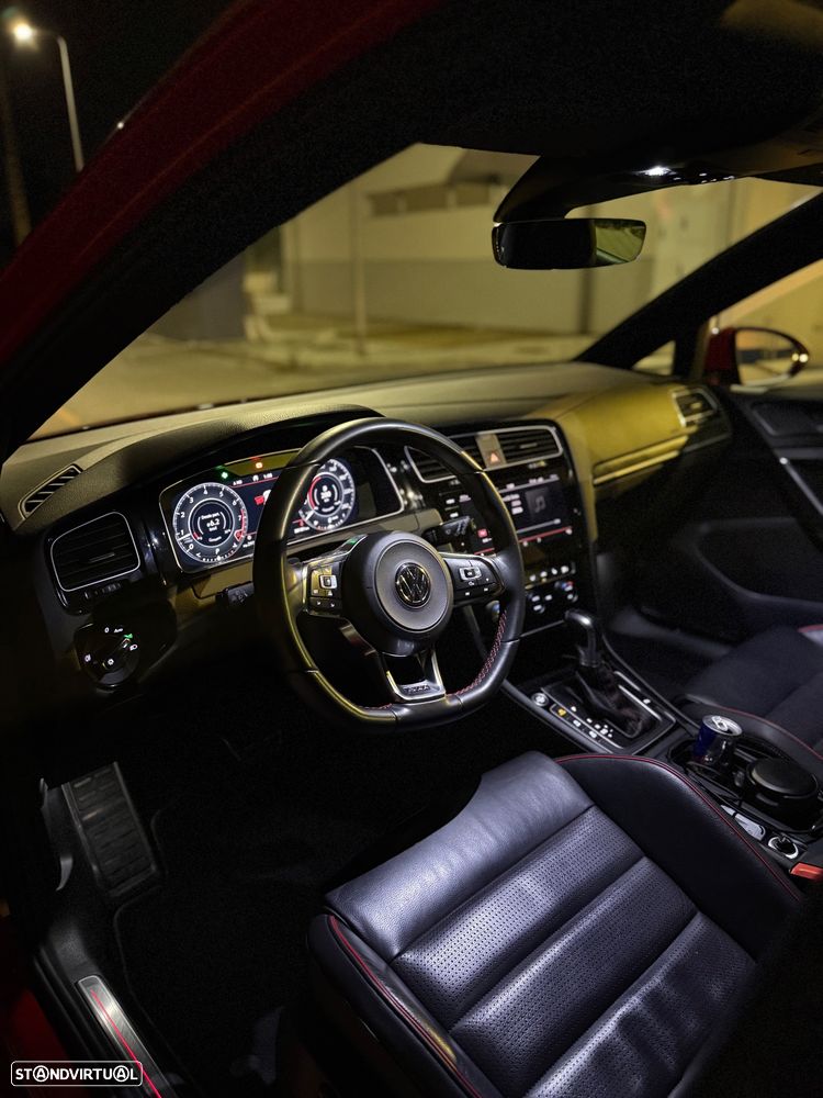 VW Golf GTI 2.0 TSI OPF DSG Performance - 13