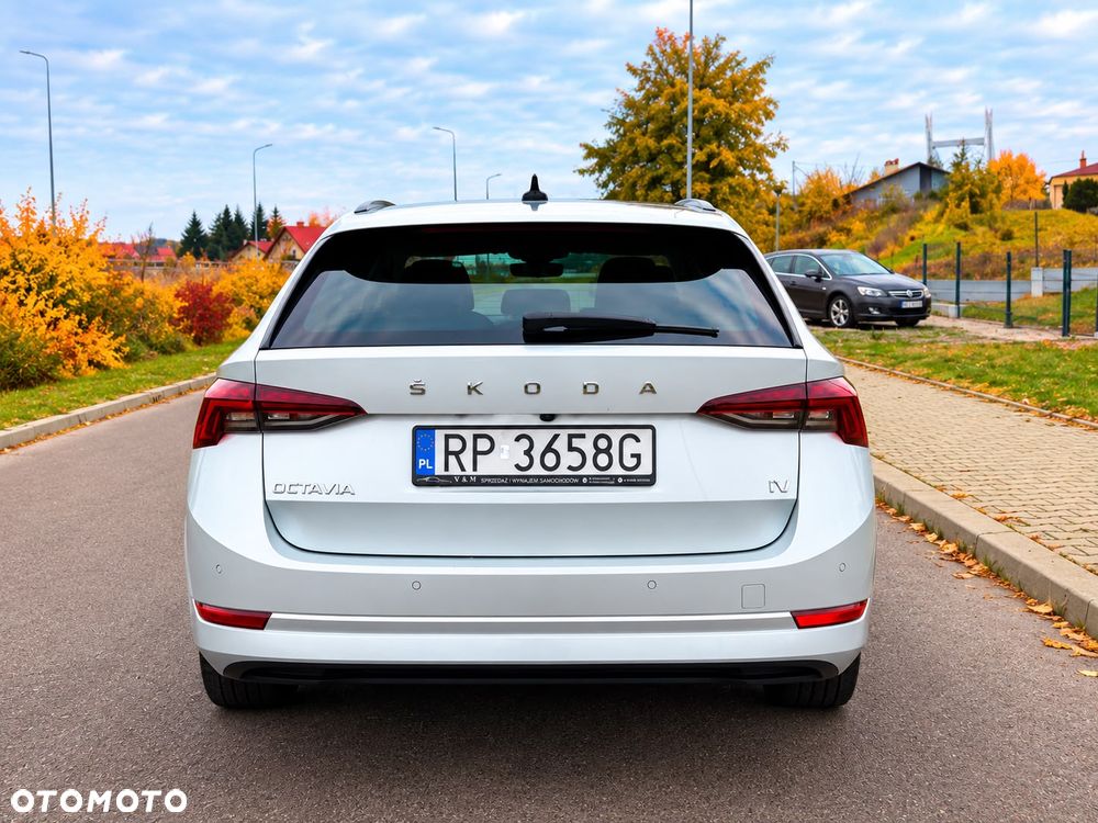Skoda Octavia 1.4 TSI DSG Style - 10