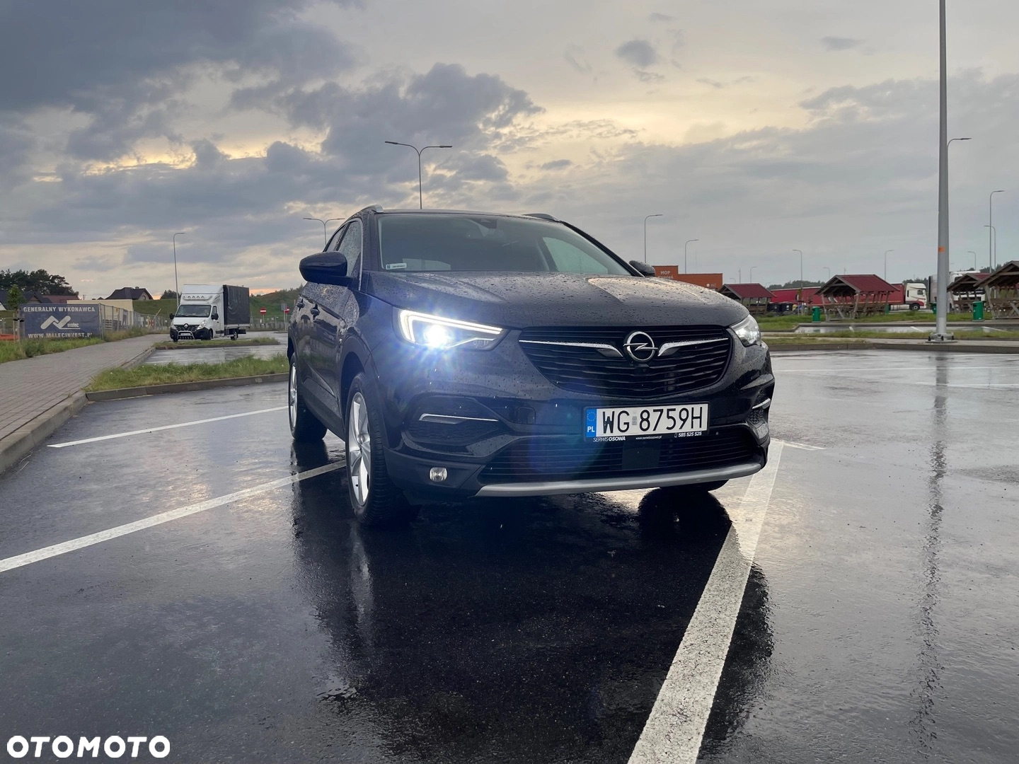 Opel Grandland X 1.2 Start/Stop Automatik Business Edition - 2