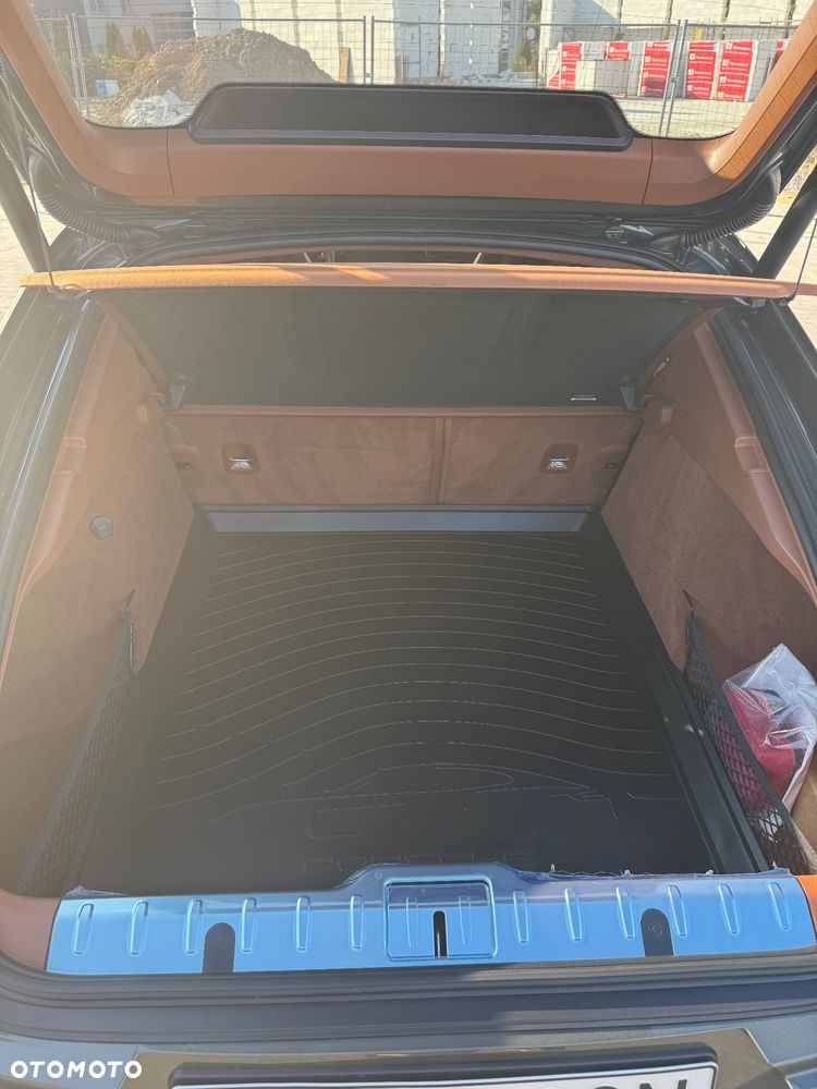 Porsche Panamera GTS - 23