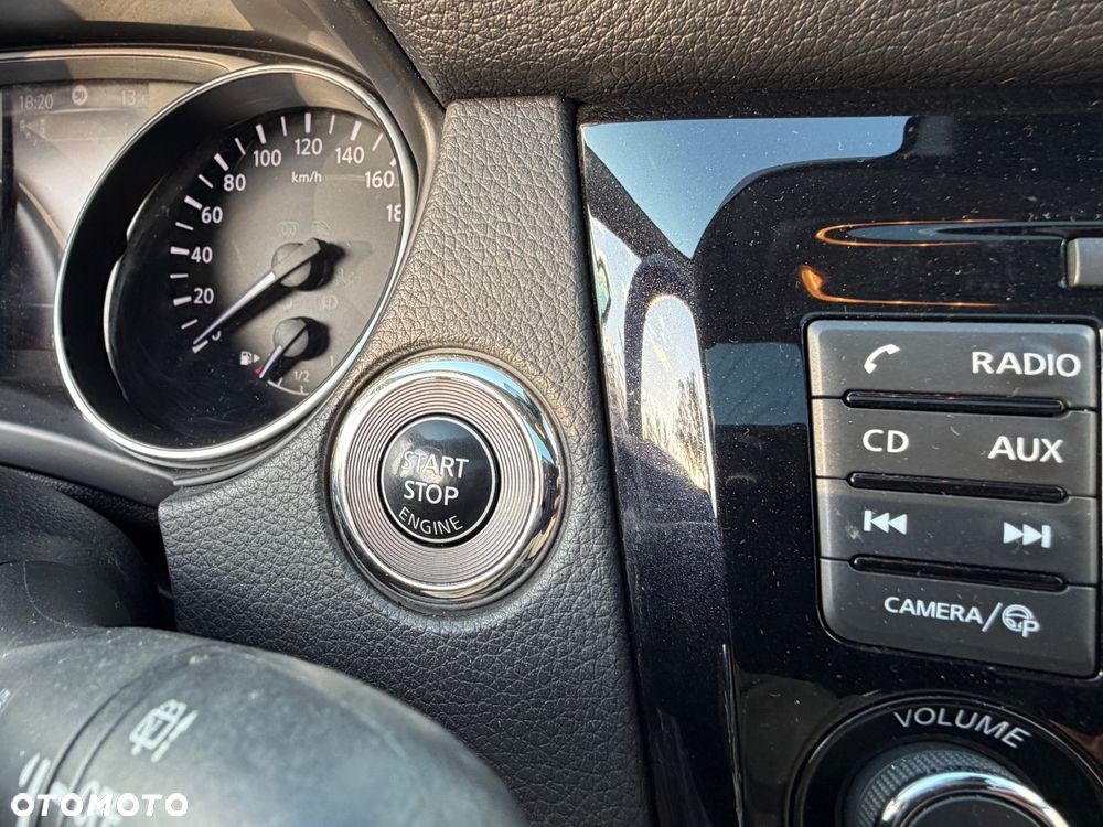 Nissan Qashqai 1.5 dCi N-Connecta - 28