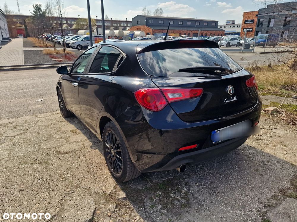 Alfa Romeo Giulietta - 8