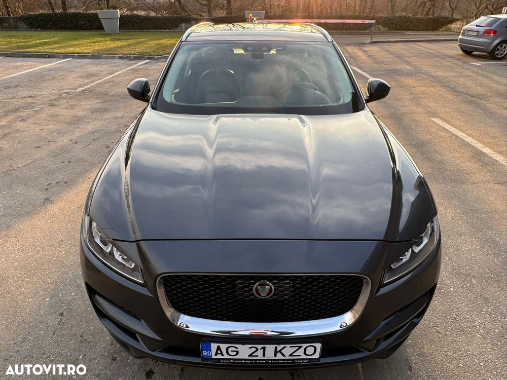 Jaguar F-Pace 20d RWD Prestige - 21