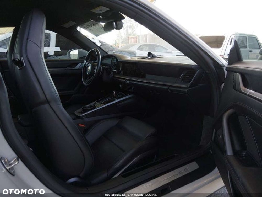 Porsche 911 - 10