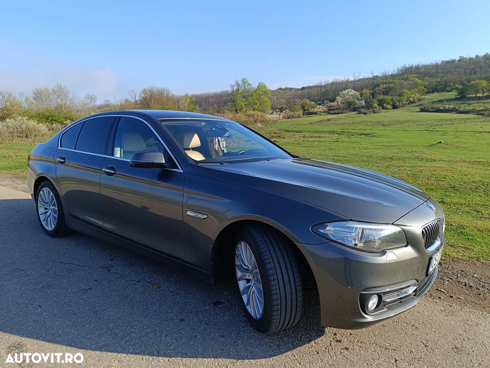 BMW Seria 5 525d xDrive AT - 1