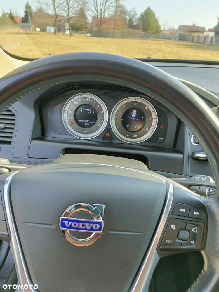 Volvo XC 60 - 3