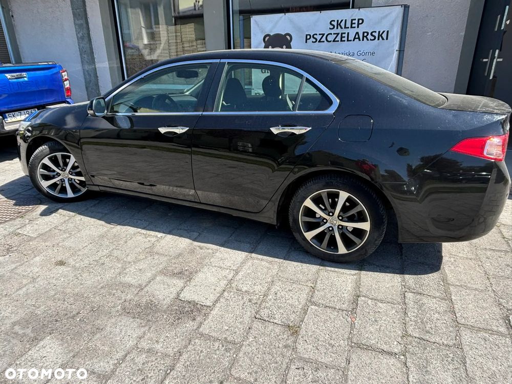 Honda Accord 2.0 Lifestyle - 1