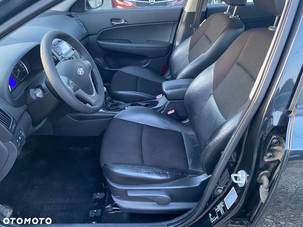 Hyundai i30 1.4 Edition Plus - 21