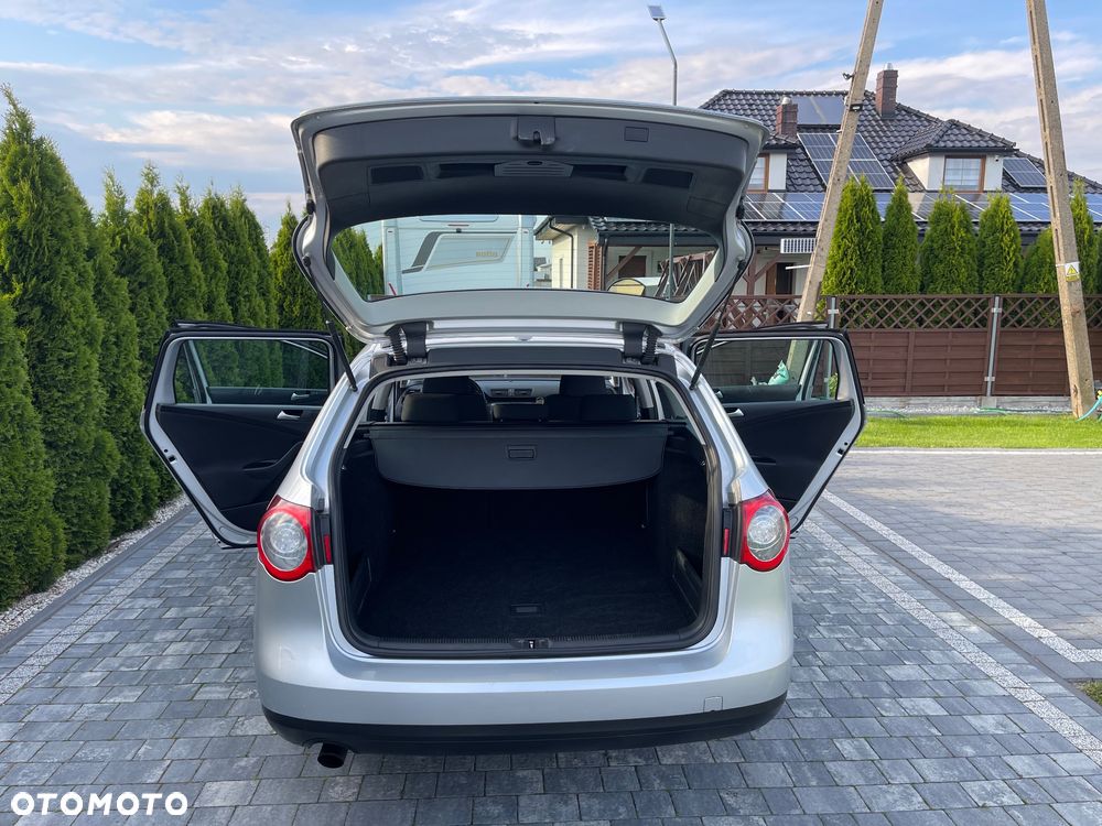 Volkswagen Passat - 6