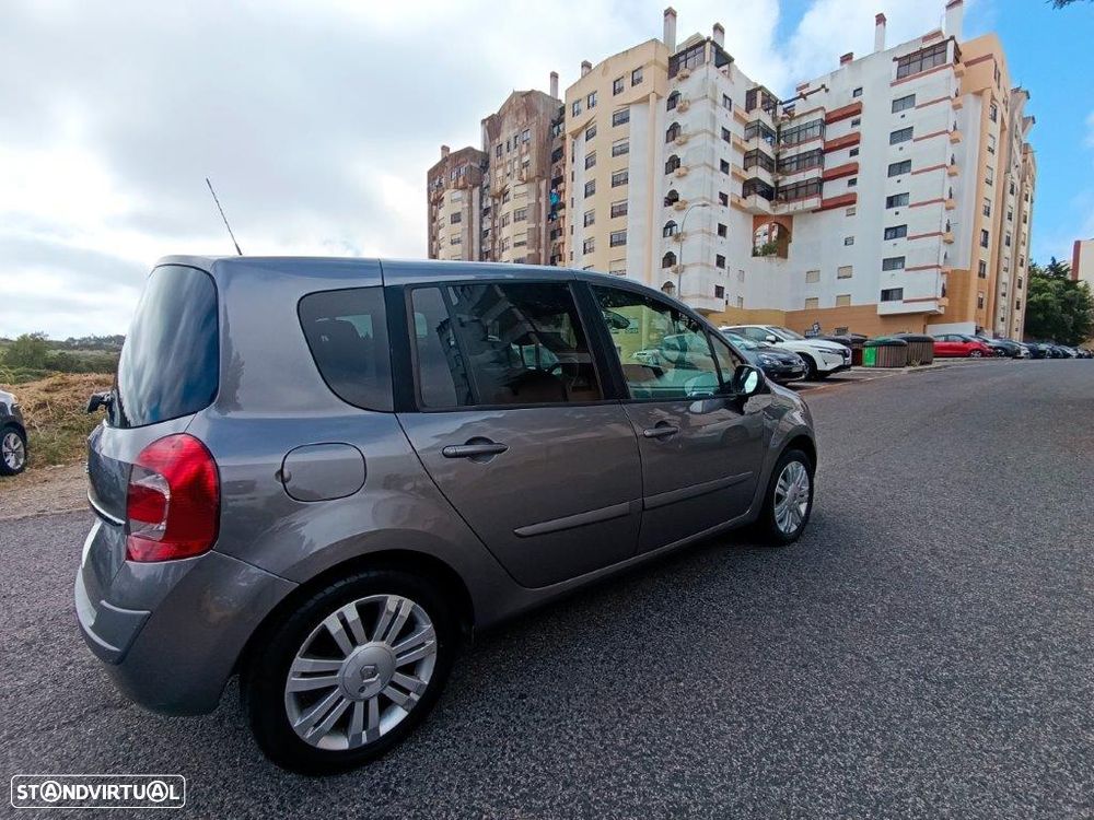 Renault Modus 1.5 dCi Dynamique S - 4