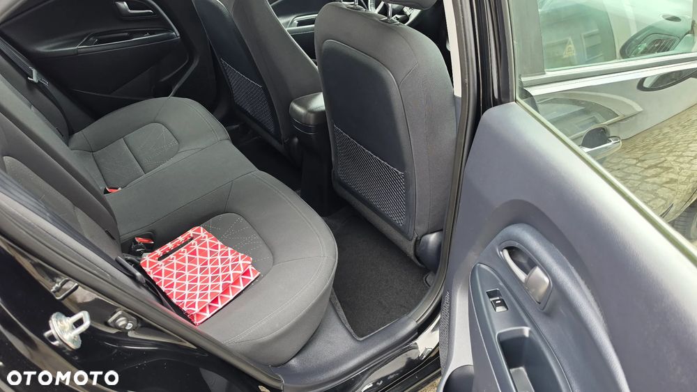 Kia Rio 1.4 CRDI Platinum Edition - 9