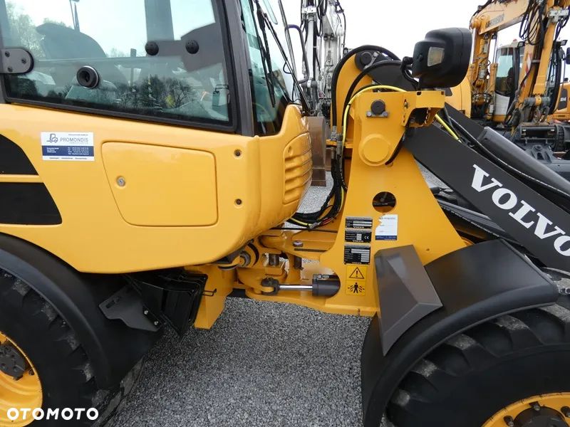 Volvo L20F Z Niemiec / Tylko 2.300mtg / Stan Idealny / - 26