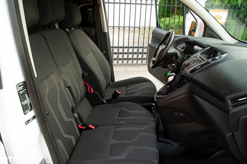 Ford Transit Connect - 34
