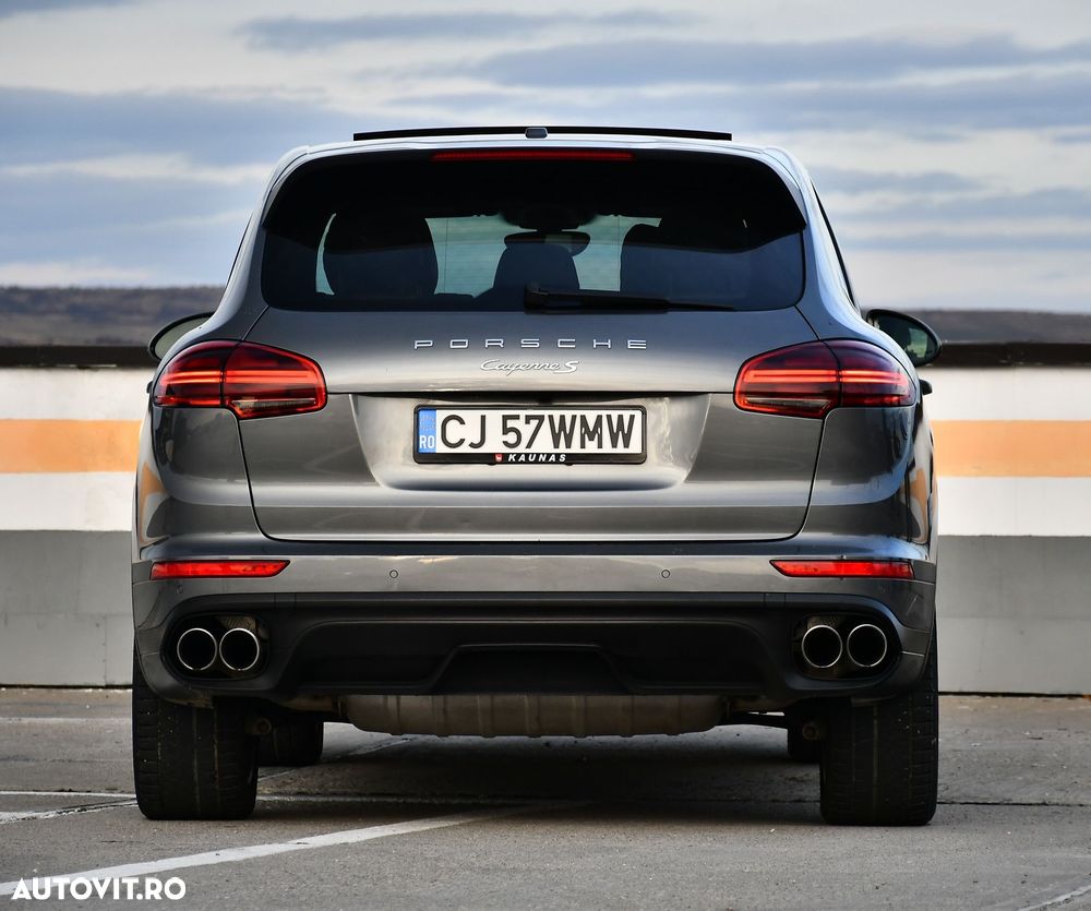 Porsche Cayenne 3.6 L S - 2