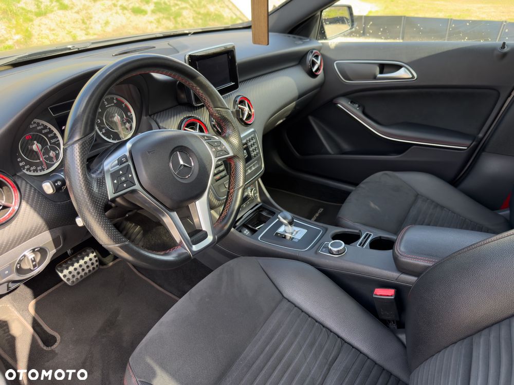 Mercedes-Benz Klasa A 45 AMG 4Matic AMG Speedshift 7G-DCT - 2