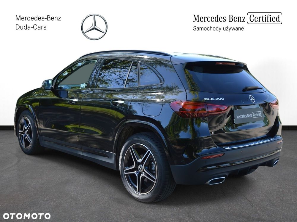 Mercedes-Benz GLA - 6