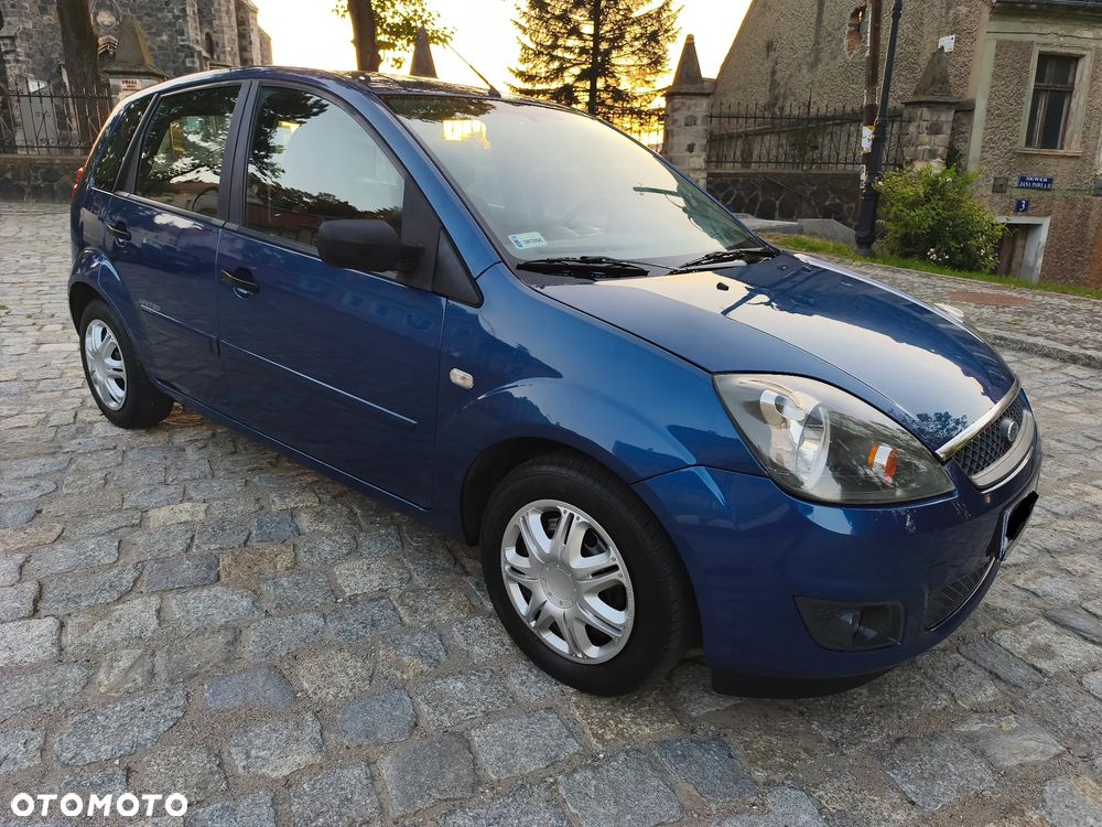 Ford Fiesta - 7