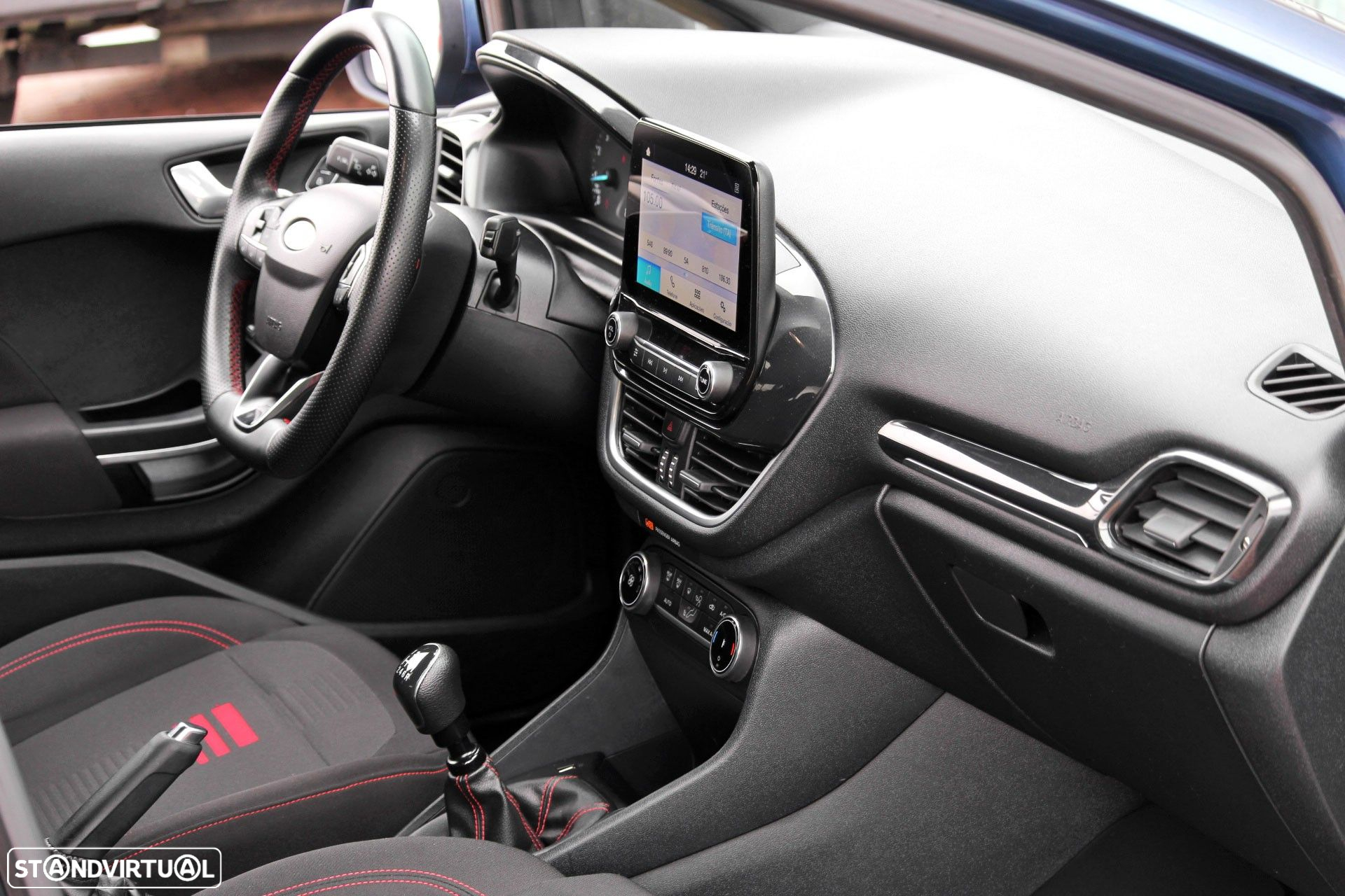 Ford Fiesta 1.0 EcoBoost MHEV ST-Line - 12