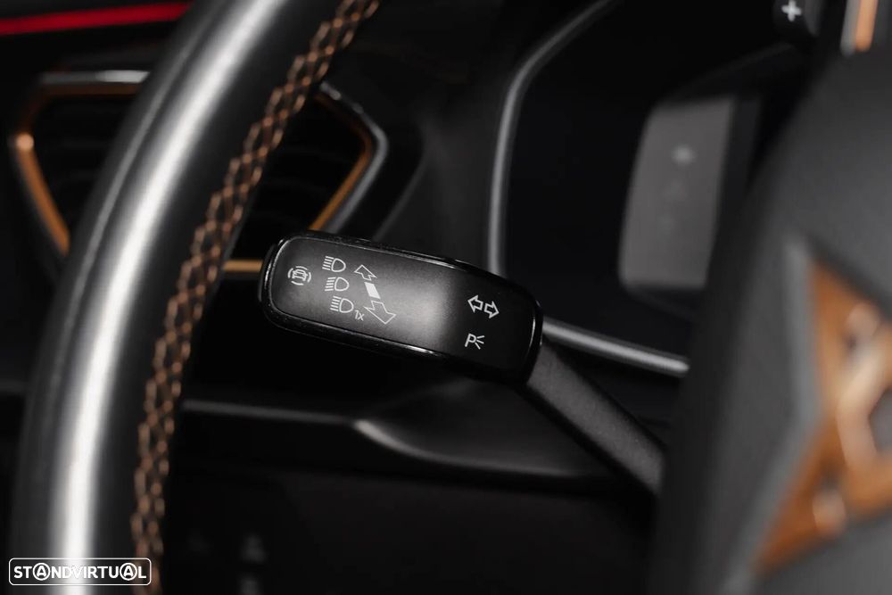 Cupra Formentor 1.4 e-Hybrid DSG VZ - 9