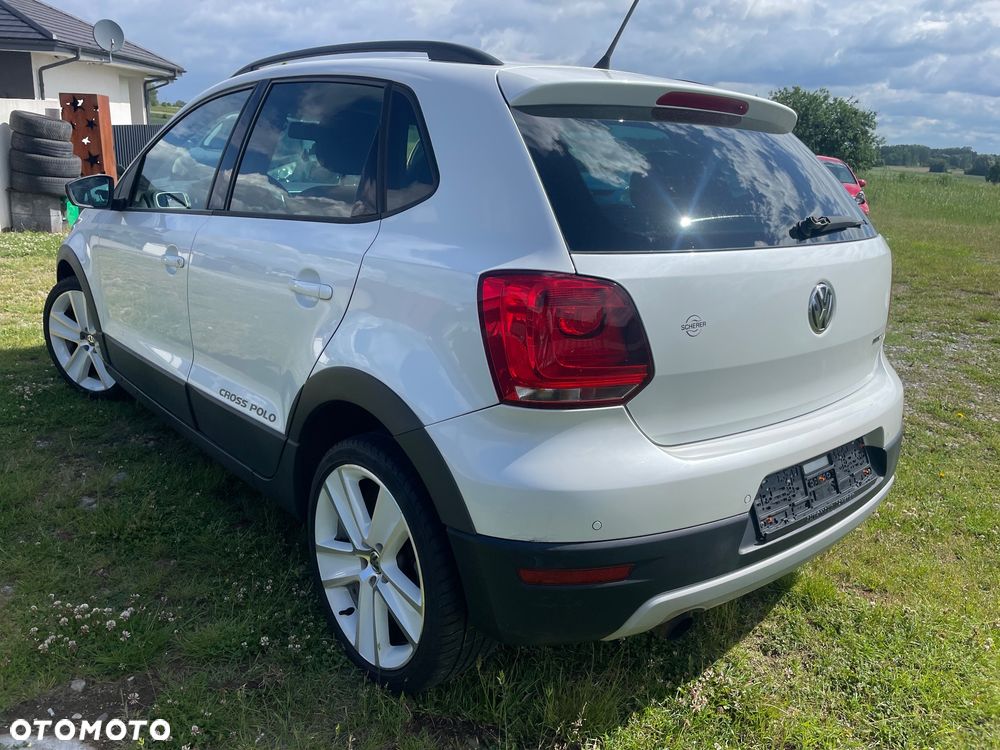 Volkswagen Polo Cross - 8