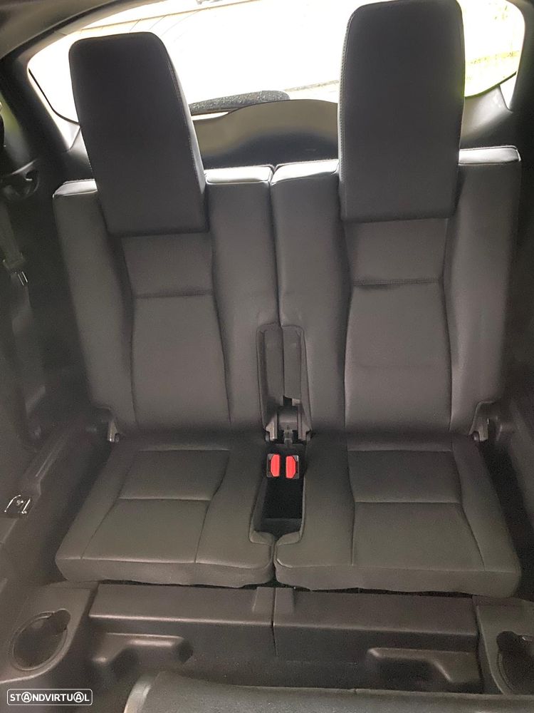 Land Rover Discovery Sport 2.0 TD4 HSE 7L Auto - 18