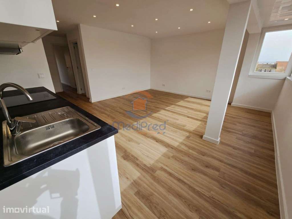 Apartamento T3 com Varanda | Cacém - Grande imagem: 3/9