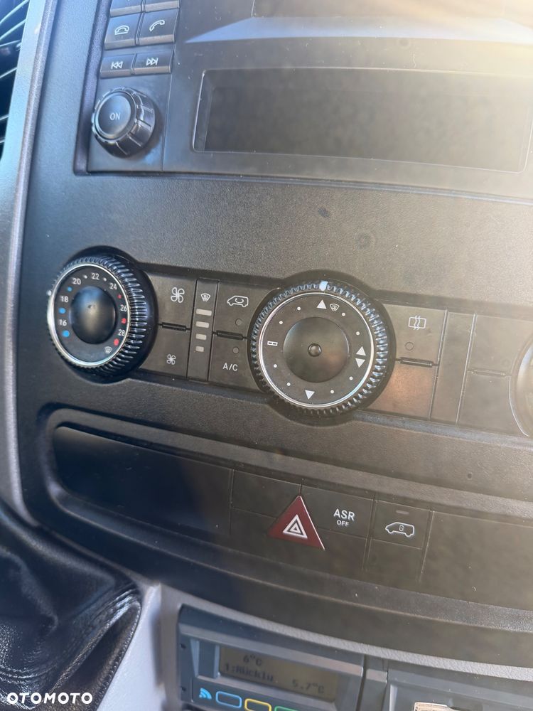 Mercedes-Benz Sprinter 316 - 21