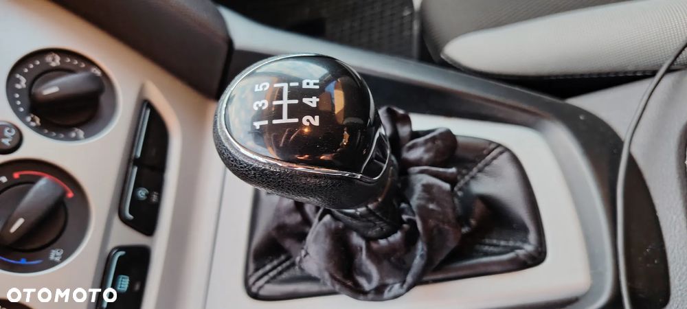 Ford Focus 1.0 EcoBoost Start-Stopp-System Champions Edition - 29