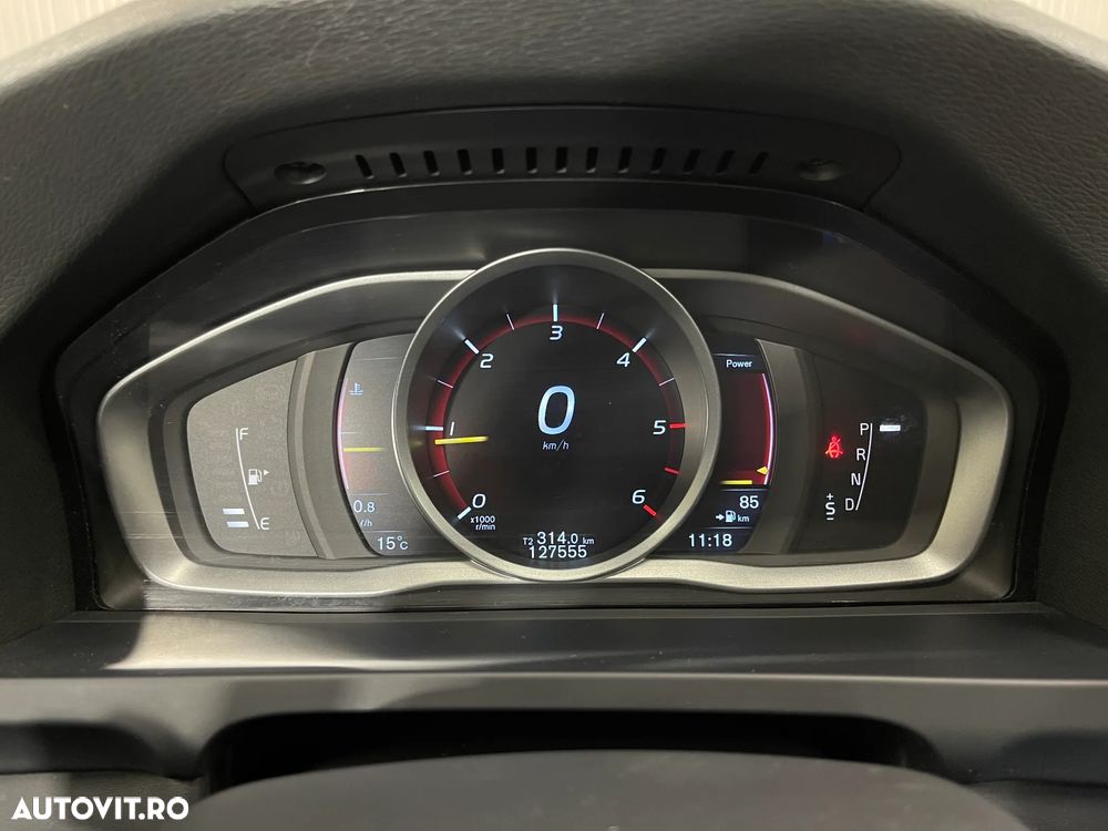 Volvo S60 D3 Geartronic Momentum - 26