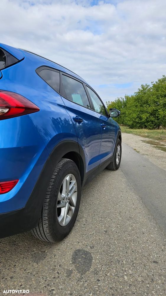 Hyundai Tucson blue 1.7 CRDi 2WD DCT Style - 8