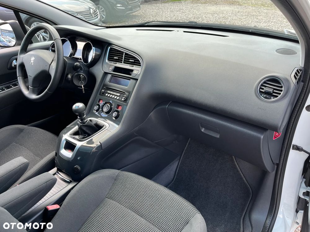 Peugeot 5008 - 33
