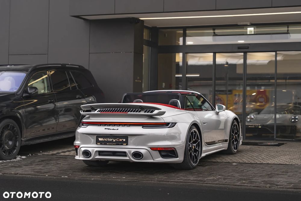 Porsche 911 Turbo S - 19