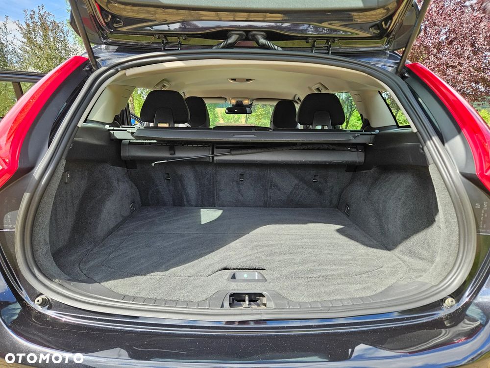 Volvo V60 D2 Kinetic - 24