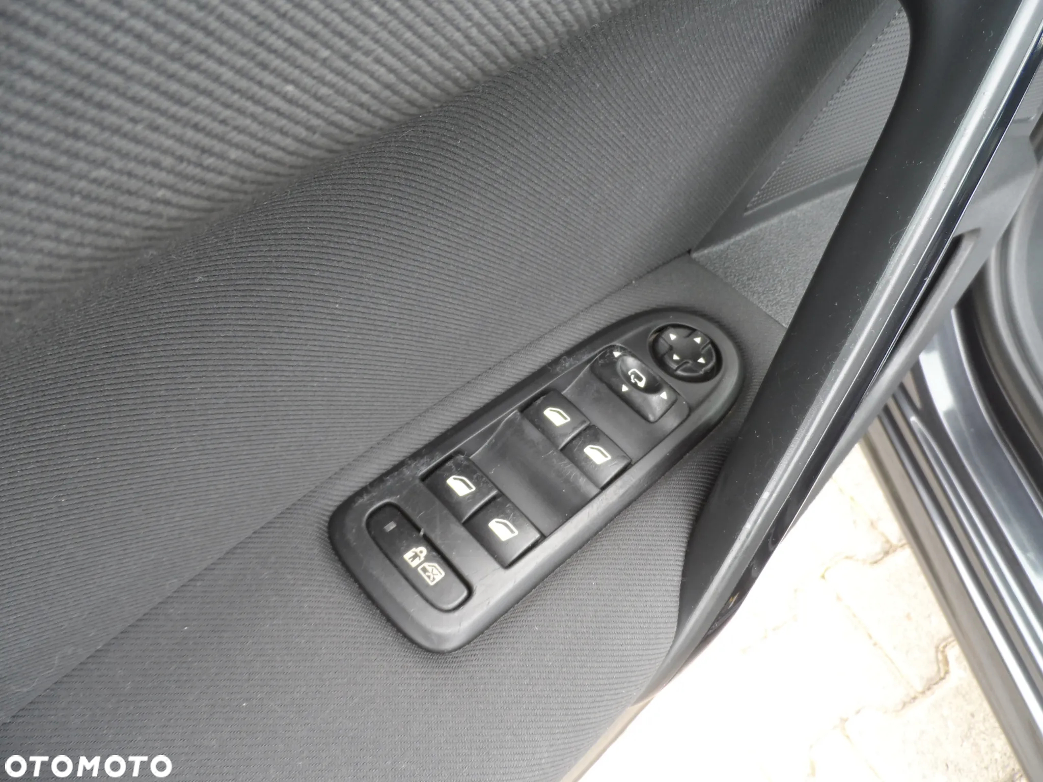Peugeot 508 SW e-HDi FAP 110 EGS6 Active - 23
