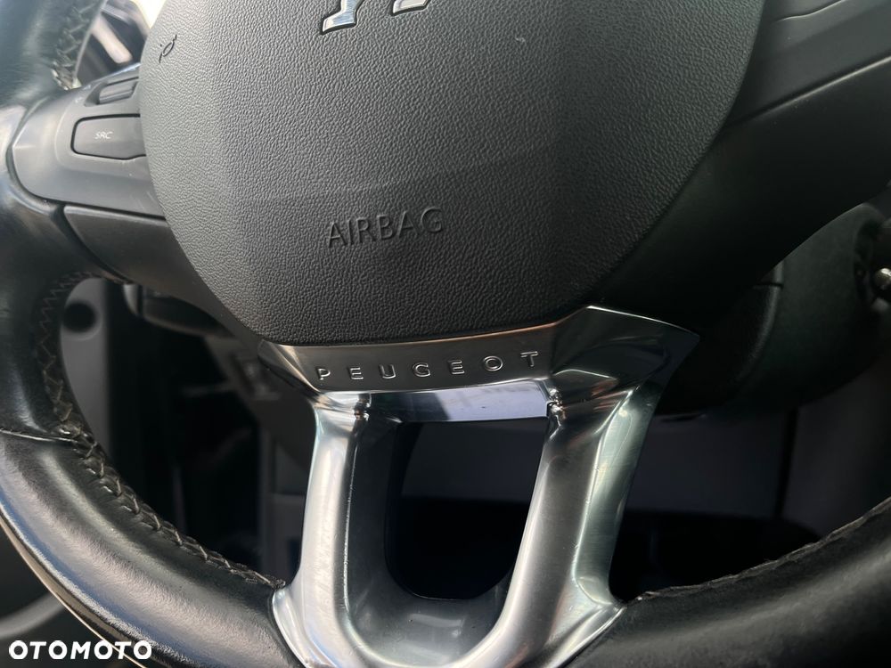 Peugeot 2008 PureTech 130 Allure - 9