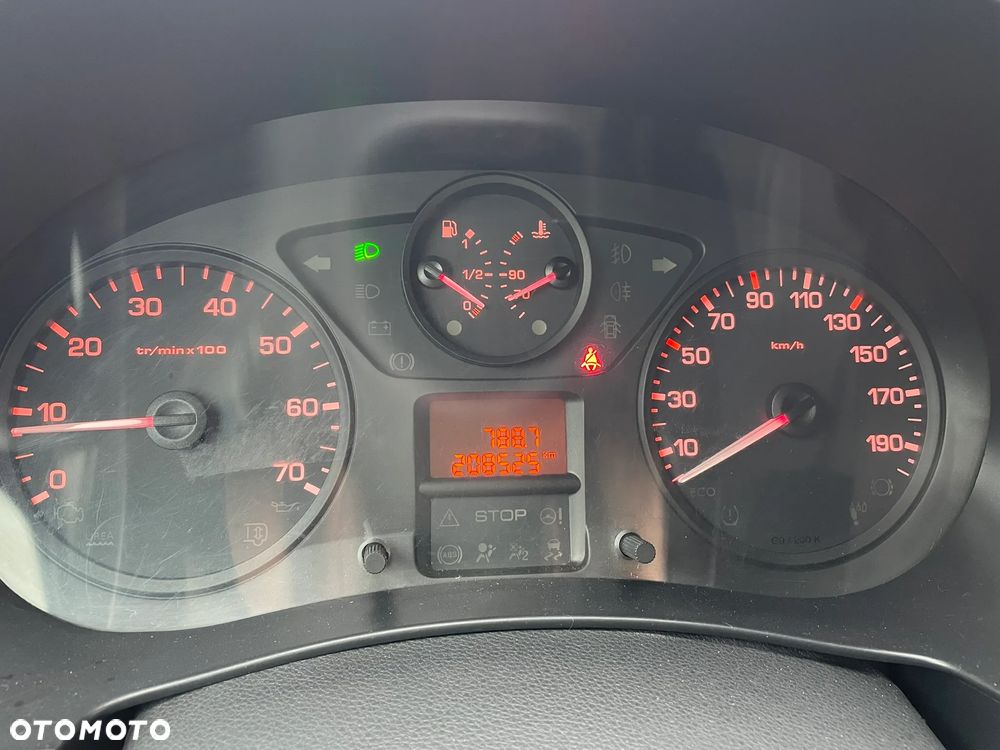 Peugeot Partner - 16