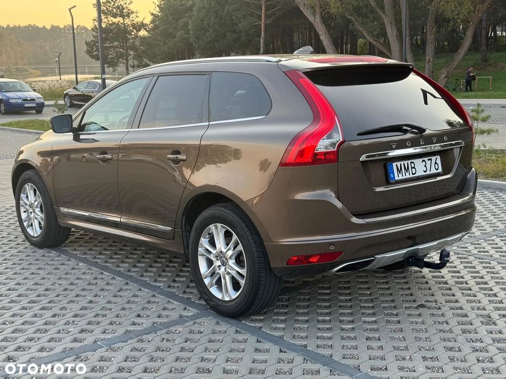 Volvo XC 60 D4 Summum - 4
