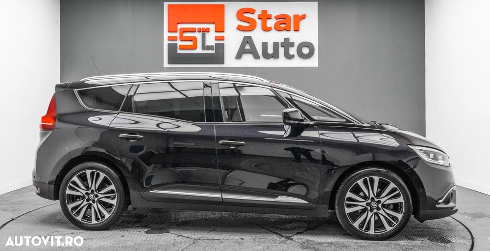 Renault Grand Scenic - 11