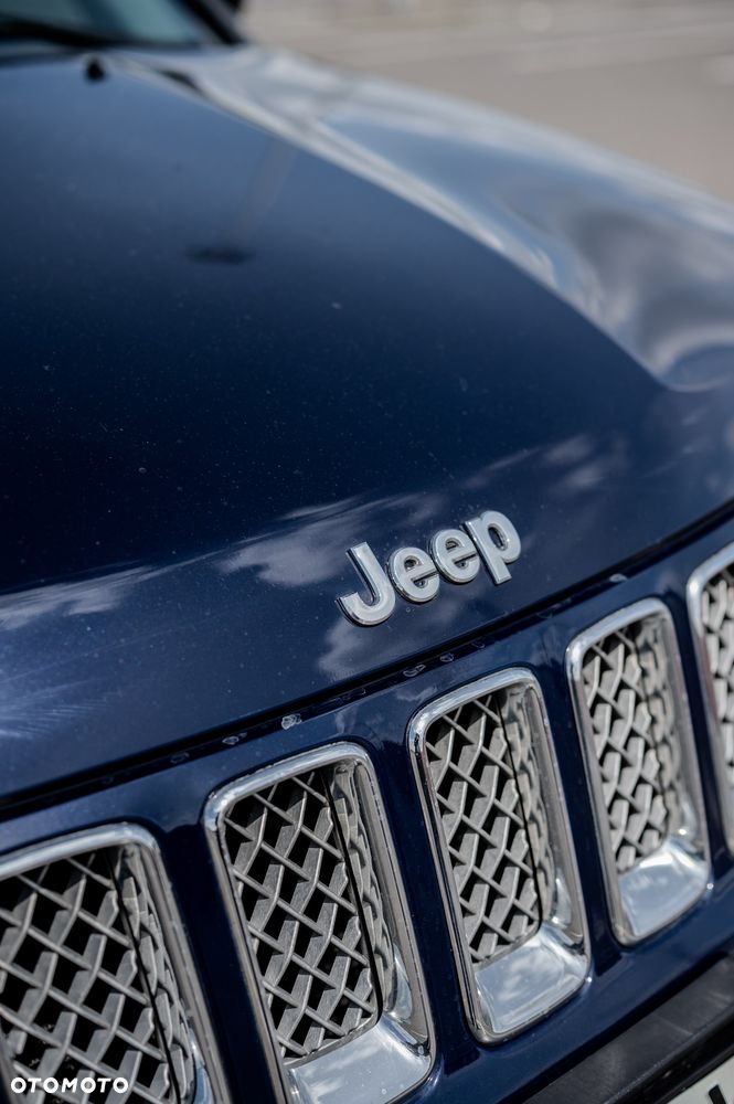 Jeep Compass - 22
