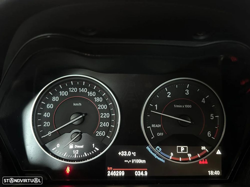 BMW 125 d Pack M - 53