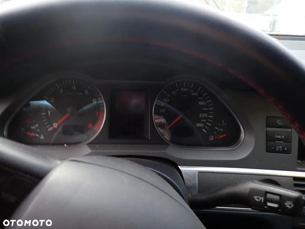 CZĘŚCI - Audi A6 C6 2,4 B V6 FSI 177KM BDW SEDAN 6B lakier LZ5D 2004r. INDEX - 9717 - 9