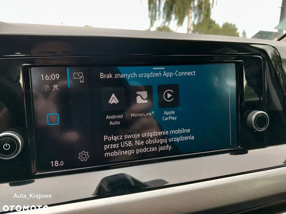 Volkswagen Golf VIII 2.0 TDI Life - 15