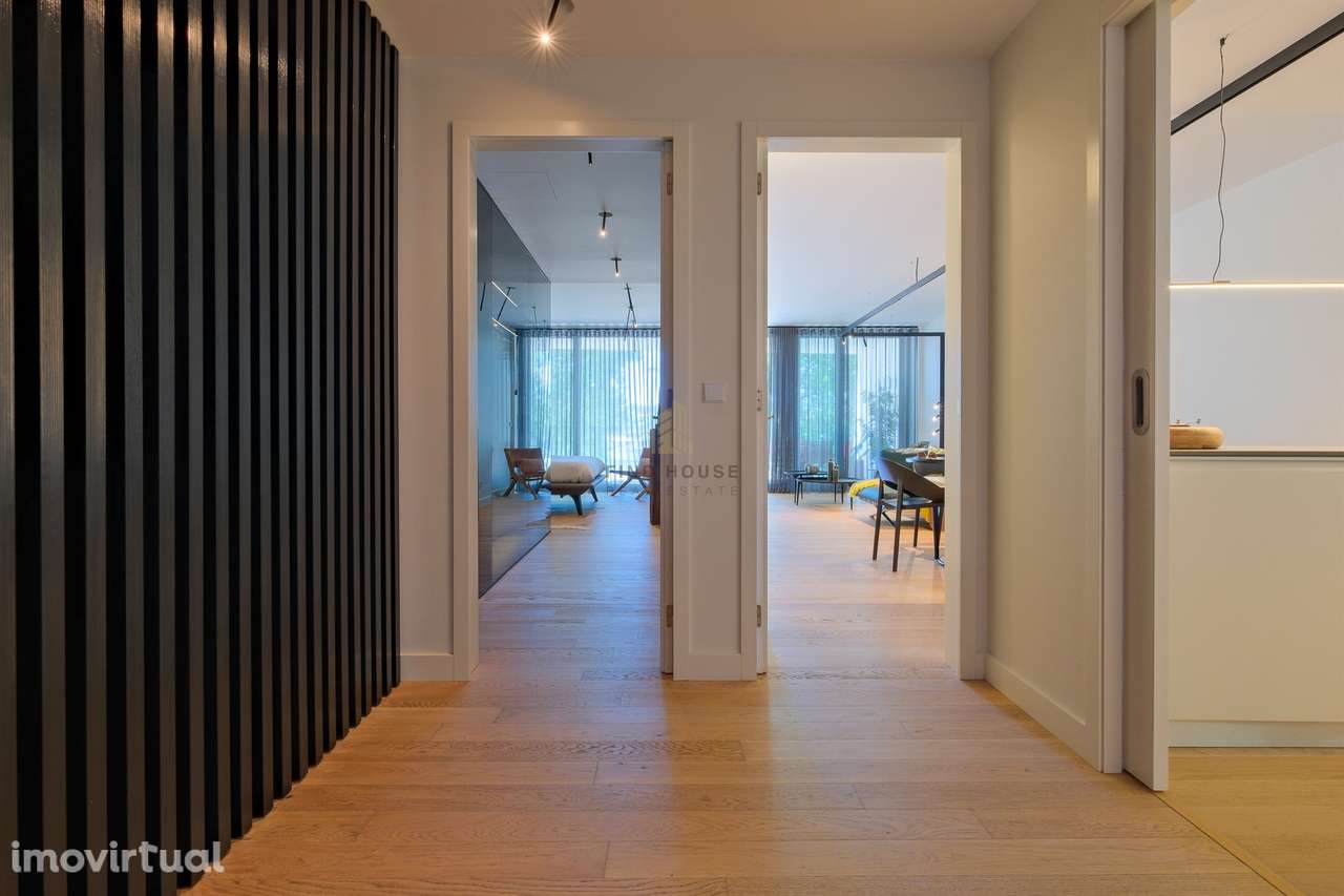 Arrenda-se T1 mobilado, com garagem e frente de Rio na Afurada, Vila N - Grande imagem: 4/46