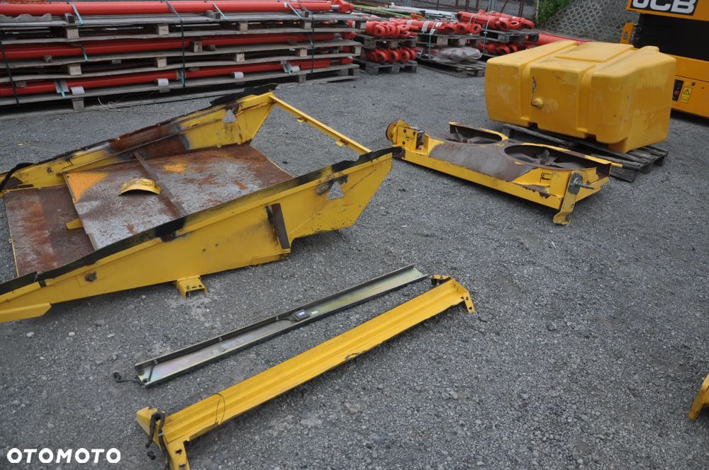 Czesci New Holland TX65 66 67 68 - 40