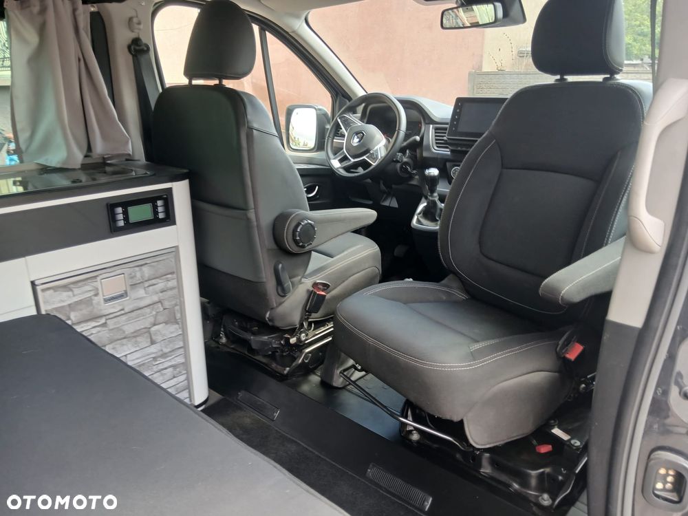 Renault Trafic 2.0 dCi - 22