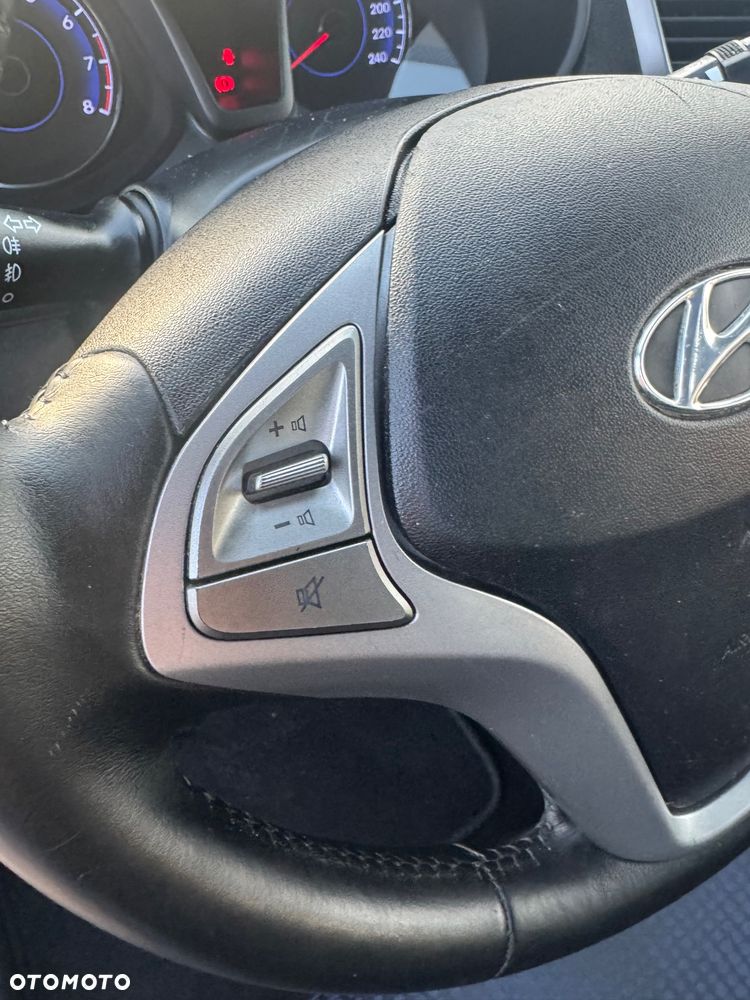 Hyundai ix20 1.4 Comfort - 23